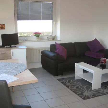 Apartament War _ Haus Nicolae *